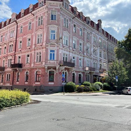 Apartment Alice Center 卡罗维发利 外观 照片